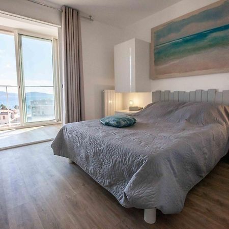 Tres Beau T2 Climatise Refait A Neuf, Vue Mer Panoramique Exceptionnelle A 120M A Pied De La Plage La Ciotat Zewnętrze zdjęcie